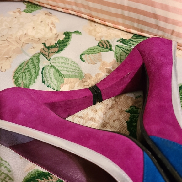 MJ - Art Deco Vintage Sexy High Heel Pumps! - Picture 8 of 16